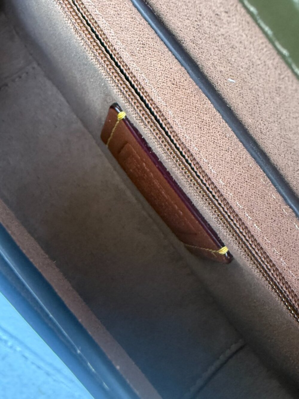 NWT！COACH Harper Shoulder Bag（CCE65）OLIVE - Picture 10 of 11